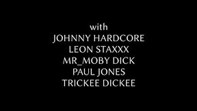 muscle maid gizziemusclegirl milks five cocks in a hotel room