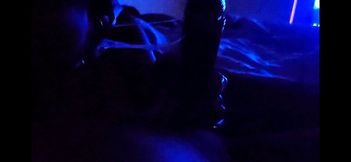 GOODNESSSS!!! So sloppy and wettt it&#039;s  blue lights.