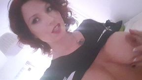 voici votre video du dimanche.sexe tape solo sodo realiser a prague pendant...