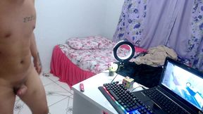 in the fur it eats me so tasty flakael