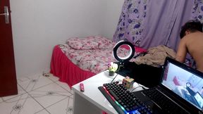 in the fur it eats me so tasty flakael