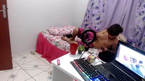 in the fur it eats me so tasty flakael