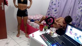 in the fur it eats me so tasty flakael