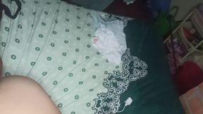 She Loves Unbridled Sex