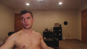 Hot American Stud Just Typing and Talking Naked