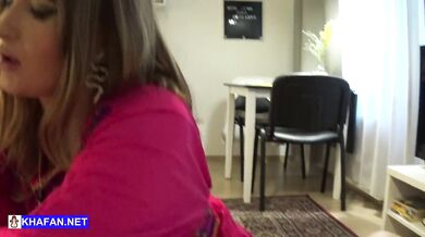 سکس افغانی همرای دختر خاله - Afghan porn with cute and horny Afghan stepsister