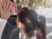 Hellolimonnoff suce une grosse bite à la neige