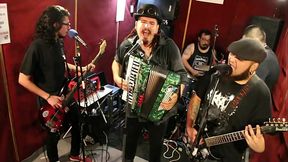 JUGLARES DE KUNETA - TODXS CONTRA ELLOS en VIVO!!! (letra en descripci&oacute_n)