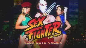 Christen Courtney & Rina Ellis & Luke Hardy in Sex Fighter: Vega Gets Vagina XXX Parody - Brazzers