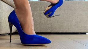 Dangling In Desire (4K)