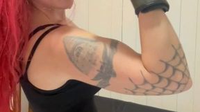 Mistress Red Devil Belly punching Knees In stomach mp4