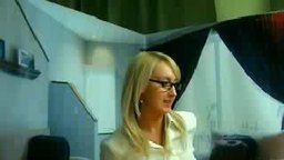 Dolores Blonde Private Show