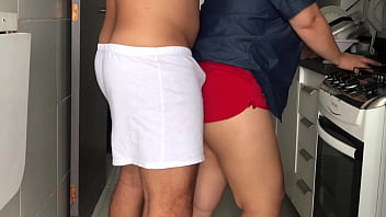 She grinds in SHORT SHORTS on the BED and in the KITCHEN &mdash_ DRYHUMP COMPILATION