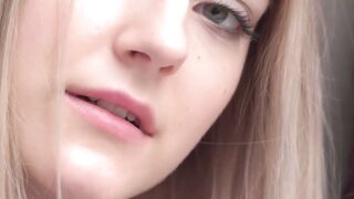 UNLEASH THE FURY Insatiable 18YearOld Sensation Unfolds as She UNLEASHES DEEP, JUDGMENTFREE ORGASM