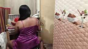 Desi vabi girl kitchen room hot hottest