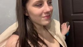 Step-sister Wants to Suck and Fuck for a Seat in the Bed- Bella Crystal