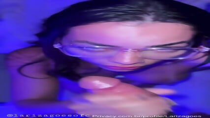 Morena Novinha Gamer Para De Jogar Pra Paga Uma Gulosa Bem Babado