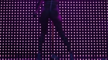 Jennifer Lopez Stripper Crotch and Ass Shot