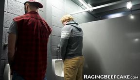 Gloryhole slut Kyle Connors takes Romeo Davis bare dick in the toilet