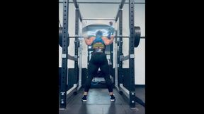 Saturday Squats with Simone Steele