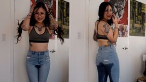 Desperate to Pee - Wet Myself JOI