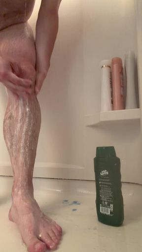Getting feet clean in the shower