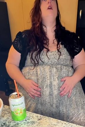 BBW Burps &amp; Wet Farts After Pasta Binge Real Stomach Reactionsby Bella Blast