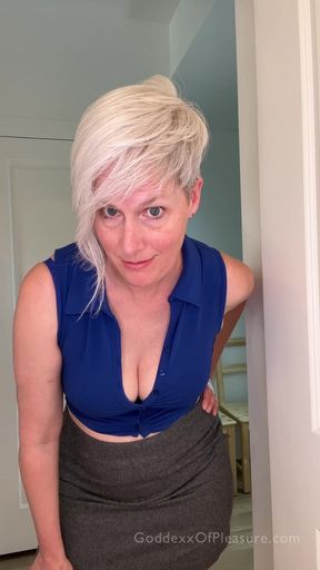 StepMommy Helps Clean My Room - JOI