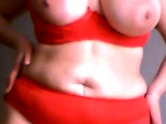 Fingering a woman in front of webcam