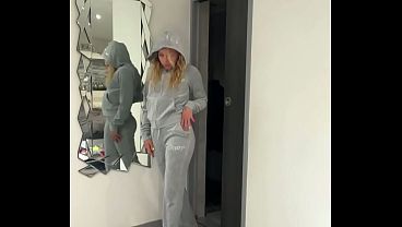 Entrainement anal avec mes plus gros godes