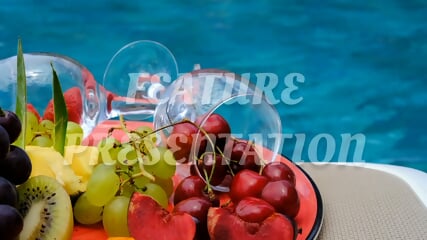 Caribbean Thickie 0K0 Poolside Sex
