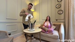 Intense BBC Threesome: Handsome Receptionist Joins Me and My Boyfriend - Luna Doll