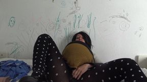 Single E Wants to Meet Men in Istanbul While Pregnant