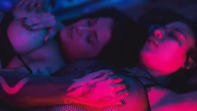 Pegging Threesome With 2 Foot Goddess