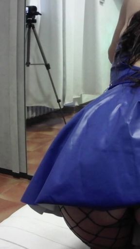 MILF with Fishnet Stockings and a Big Ass Gets a Facial