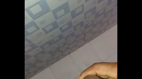 Ech&aacute_ndome un rico pajaso antes de la ducha