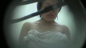 Heavy boobs of Japanese bimbo shaking in change room snr30