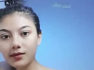 Indo MILF Dinda Live