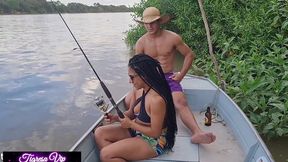 tigresa vip sai pra pescar com miia thalia com dois guia de pesca mais no final elas queria mesmo sexo (parte1)