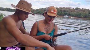 tigresa vip sai pra pescar com miia thalia com dois guia de pesca mais no final elas queria mesmo sexo (parte1)