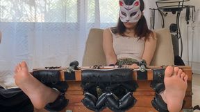 Chia foot tickling Yuxi pt 2 4k