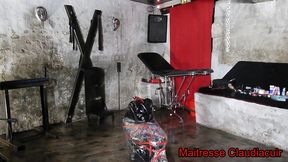 seance fetish au donjon avec mon soumis gros chien en tenu latexenfermement dans...