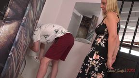 Busty Amateur MILF Keira Fucks the Plumber