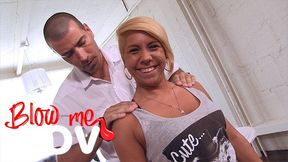 This Nasty Masseur Gets BJs from Cute Customers