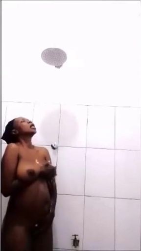 Black MILF Babsie Showering Action