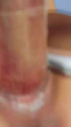 Seductive MILF Fingered and Licked to Climax