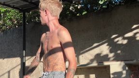 Fucked a Cute Guy Gardener, Deep Throat Blowjob and Fucked a Tight Twink Ass and Came