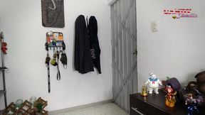 I Surprised the Delivery Guy with a Sexy Tip