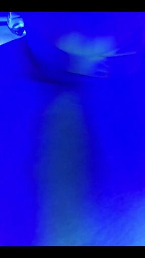 Love a Naughty Sunbed
