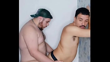 Achei Um Viado Na Balada e Levei Pra Casa Pra Me Aliviar No Rabo Dele - Parte 3